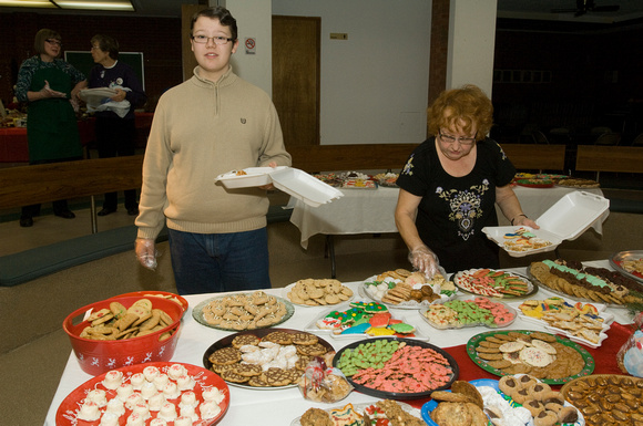 2010-12-18-1_0004 LSFX Cookie Walk