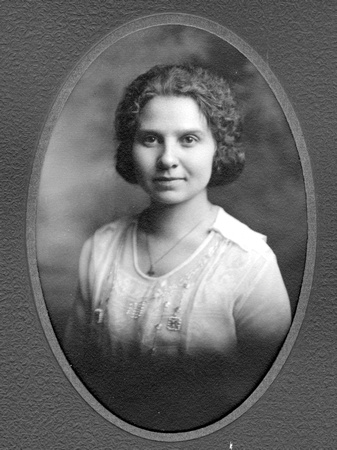 1920s Lillian Marie Fisher